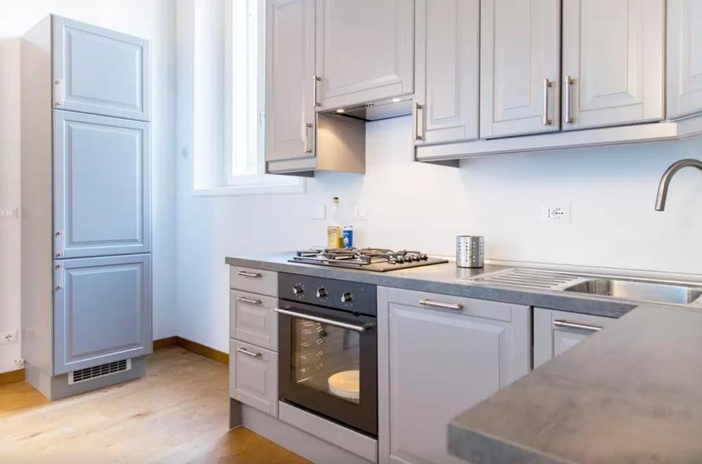 Elegant apartment near the Vatican&Piazza Navona Roma Esterno foto